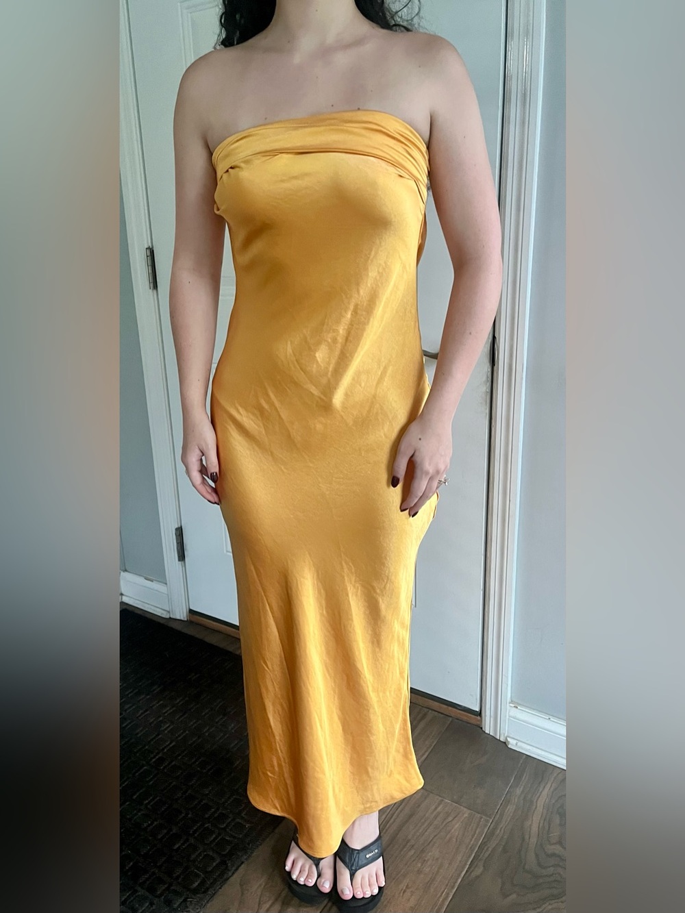 Realtix Butter Yellow Satin Strapless Backless Maxi Dress Size S
